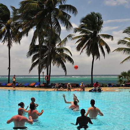Reef Hotel Момбаса Екстериор снимка