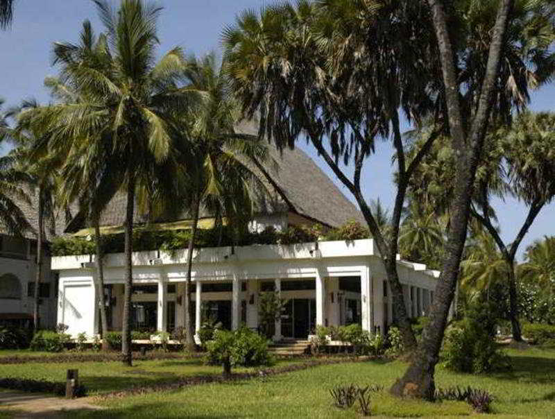 Reef Hotel Момбаса Екстериор снимка