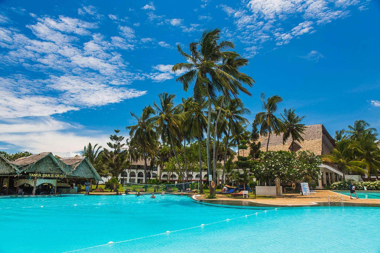 Reef Hotel Момбаса Екстериор снимка