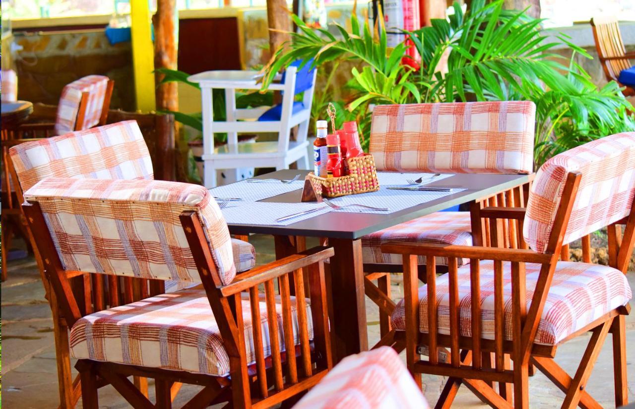 Reef Hotel Момбаса Екстериор снимка