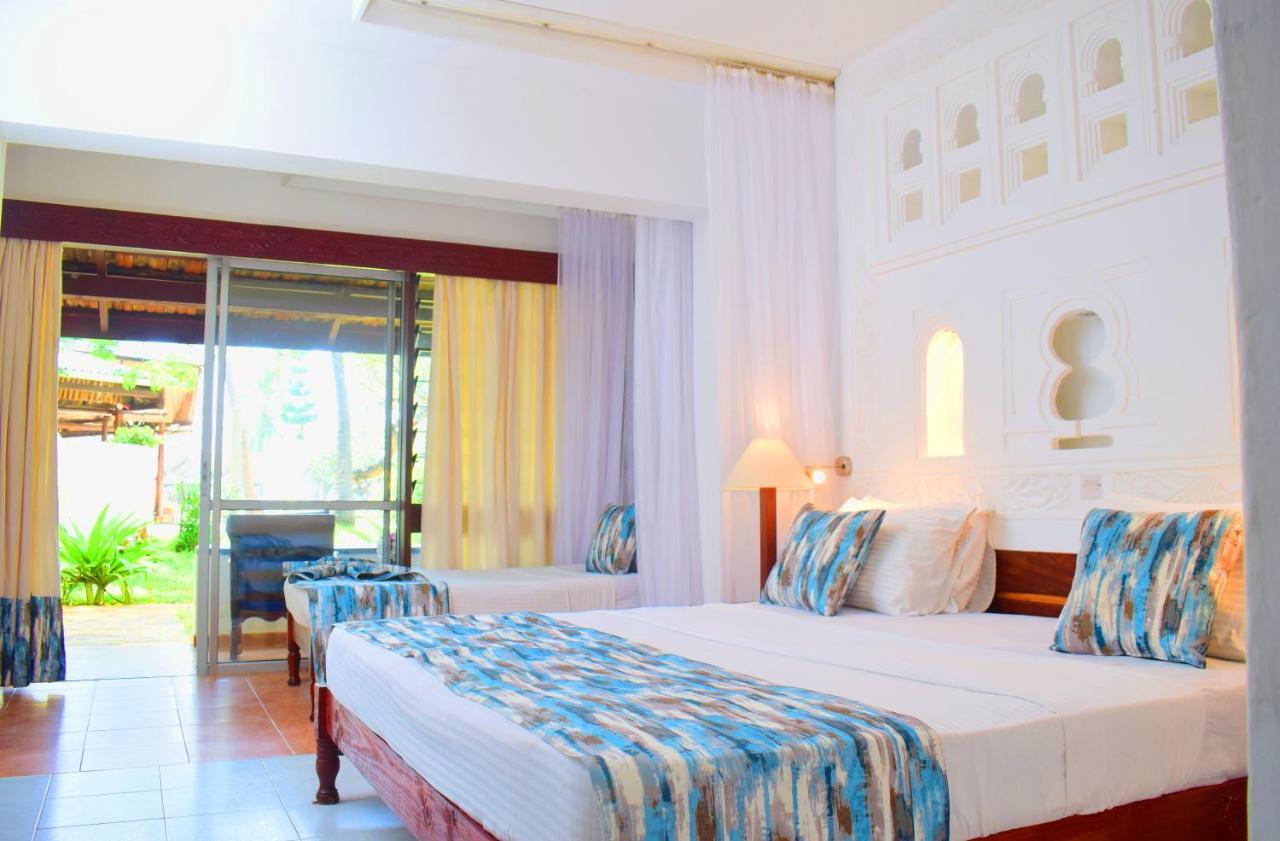 Reef Hotel Момбаса Екстериор снимка