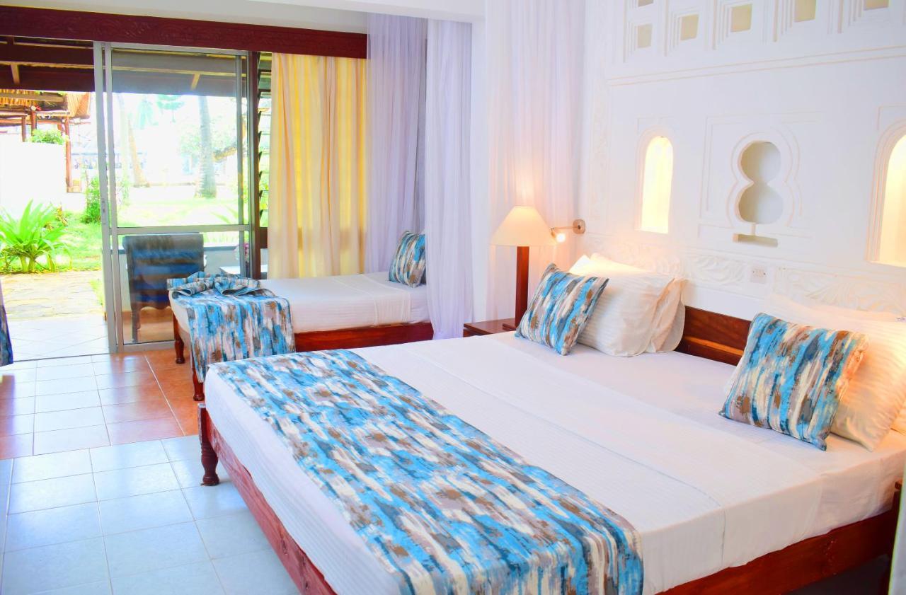 Reef Hotel Момбаса Екстериор снимка